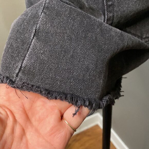 Madewell Rigid Denim ALine Mini Skirt Lunar Wash Button Fly Raw HemBlack Faded - Picture 9 of 13